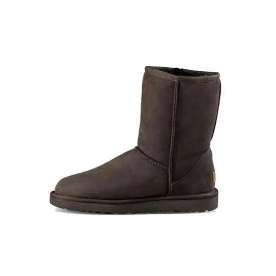 UGG CLASSIC SHORT Snow Boots Women's Chocolate