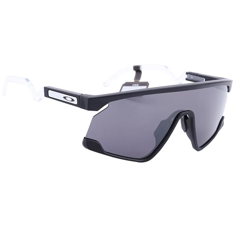 Oakley Cycling Glasses & Goggles