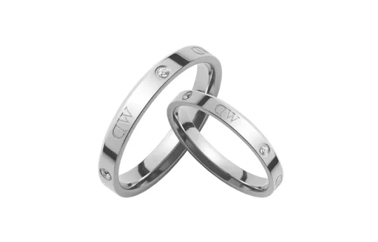 Daniel Wellington Synthetic Cubic Zirconia Alloy Rings Unisex Elegant Silver