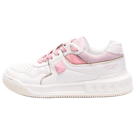 Valentino One Stud Skateboard Shoes Women's Low-Top Pink