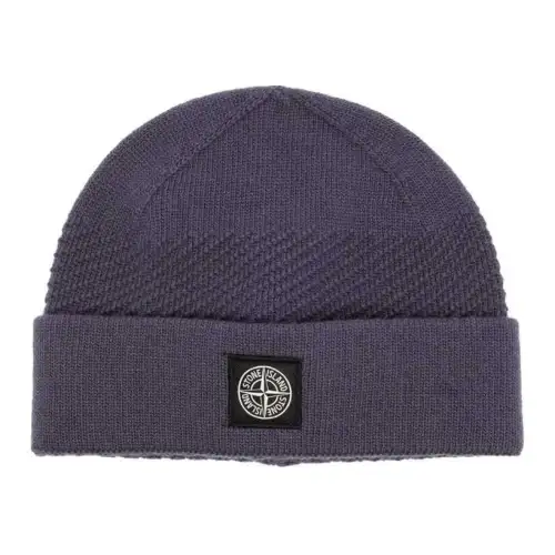 Stone Island logo-patch ribbed-knit beanie