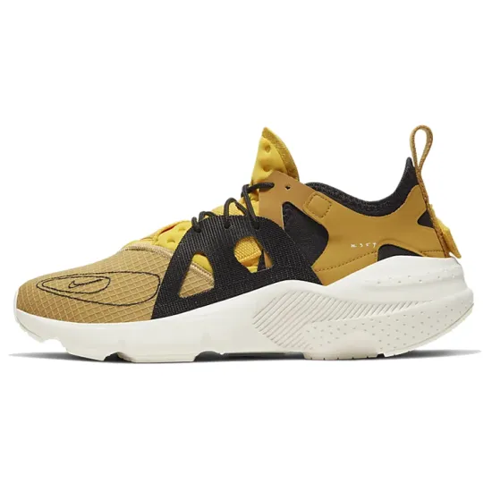 Nike Huarache Type Club Gold