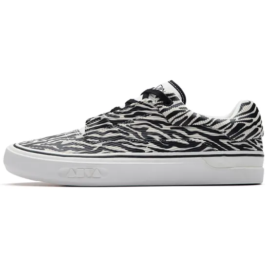 ANTA Ao Li Skateboard Shoes Men Low-Top Ivory White Black