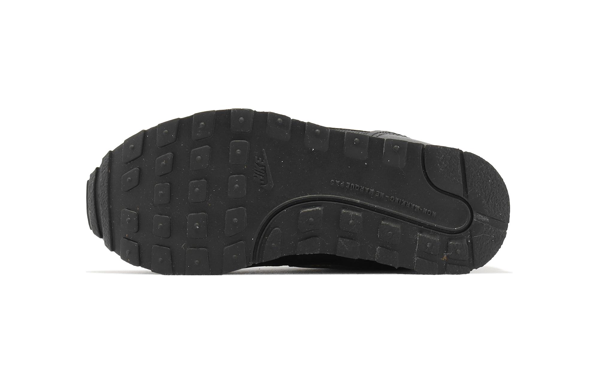 Nike MD Runner 2