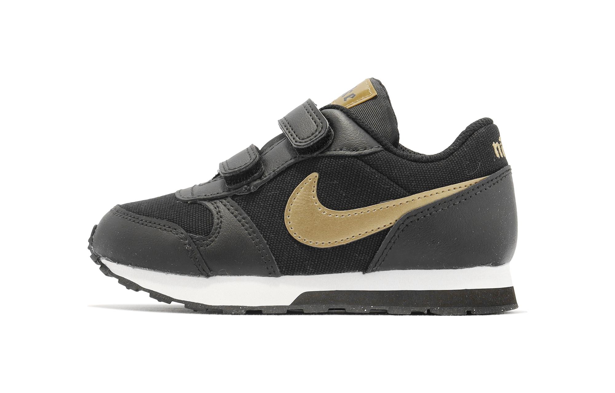 Nike MD Runner 2
