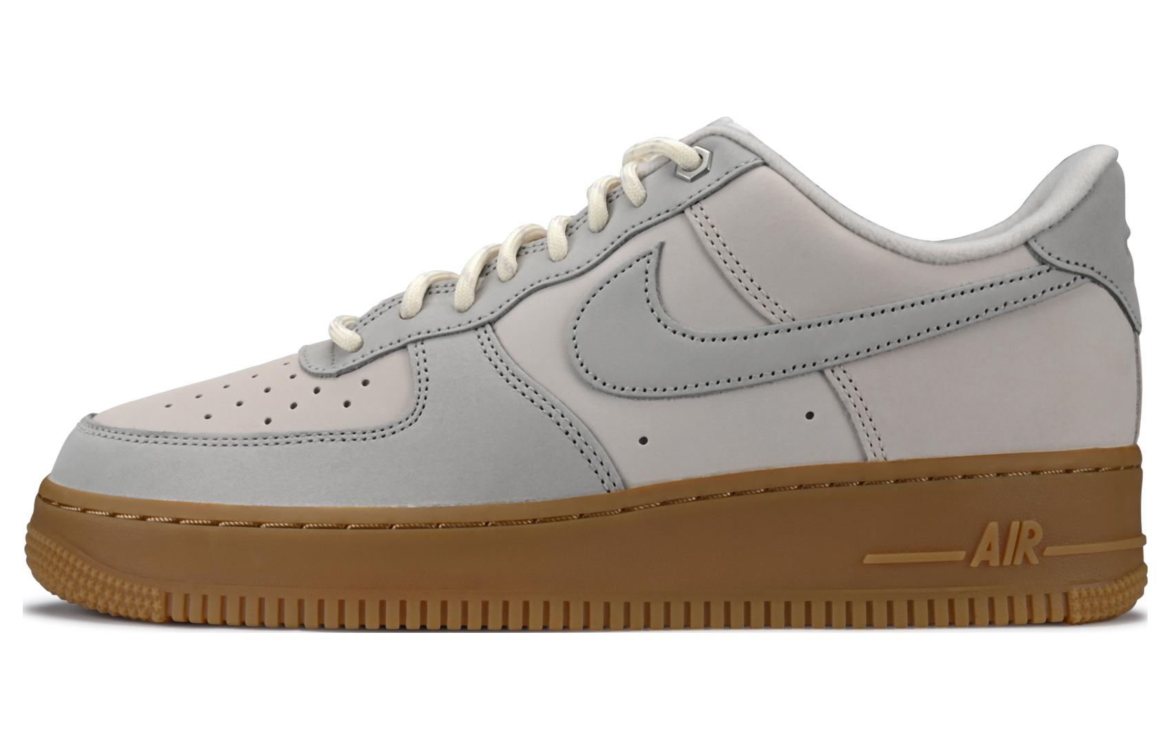 NikeAirForce1Low1