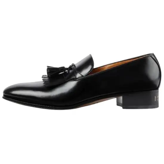 GUCCI Tassel-detail Leather Loafers