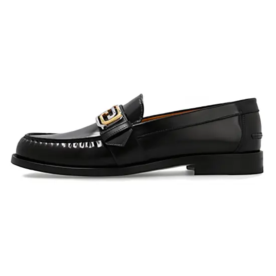 GUCCI Gg Buckle Loafer Black
