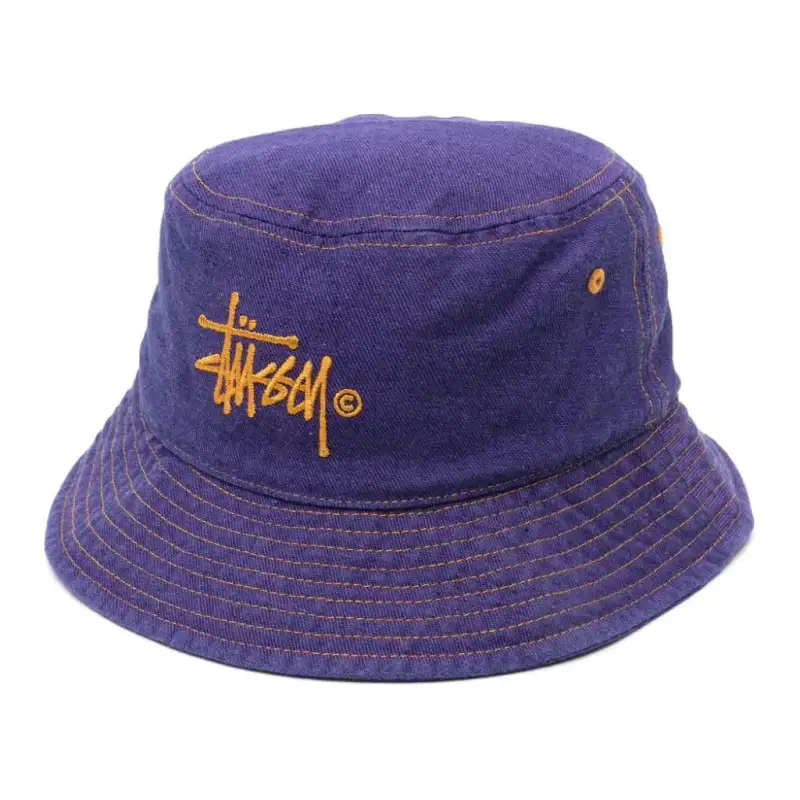 Stüssy Copyright Bucket Hat