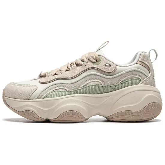 LiNing Anti Slip Wear Resistant Low Top Running Shoes Women's White Gray Green