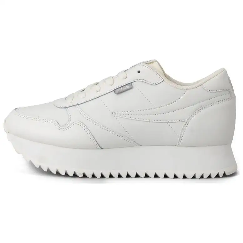 FILA Low top Casual Shoes Women's White