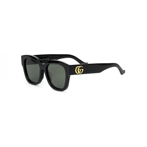 Gucci logo sunglasses