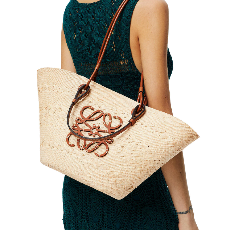 LOEWE Anagram Basket Anagram