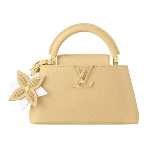 LOUIS VUITTON Capucines East-West Mini