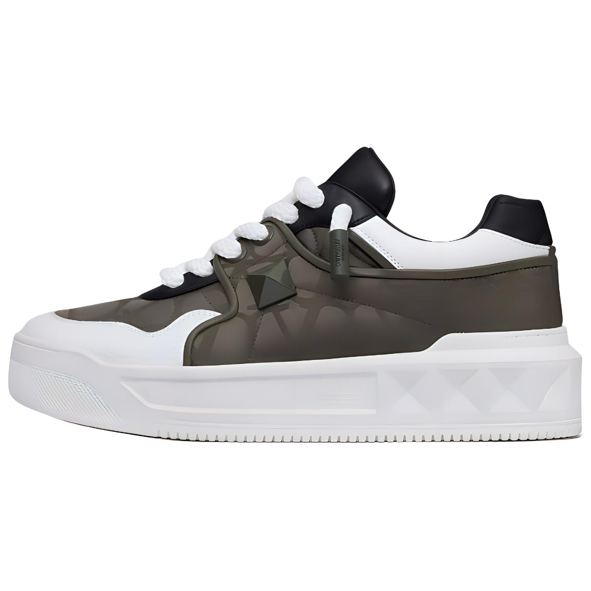 Valentino Valentino One Stud Leather Lace Up Round Toe Low Top Sneakers Men's Green