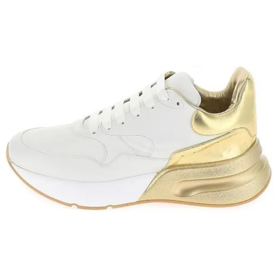 Alexander McQueen Casual Shoes Men Low-Top White Gold