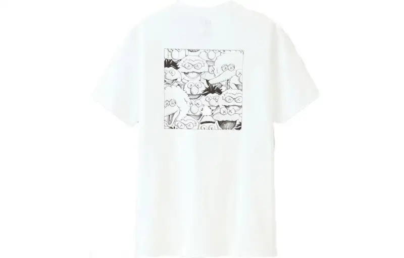 KAWS X UNIQLO X SESAME STREET XX Pocket Tee Asia Sizing