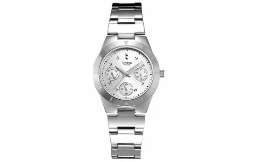CASIO Women's Standard Series 36.5mm Silver Watch LTP-2083D-7A