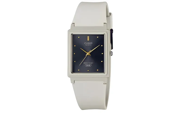 CASIO Men Standard Series Black Watch MQ-38UC-8A