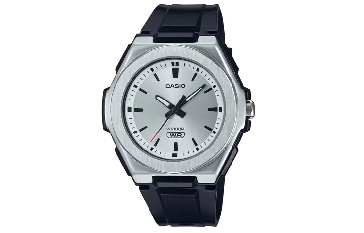 CASIO Men Standard Series Silver Watch LWA-300H-7E2V