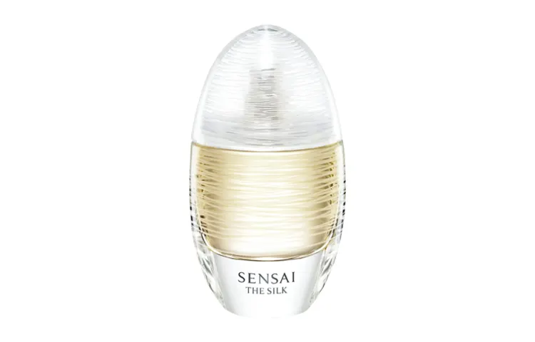 SENSAI Silk Feel Light