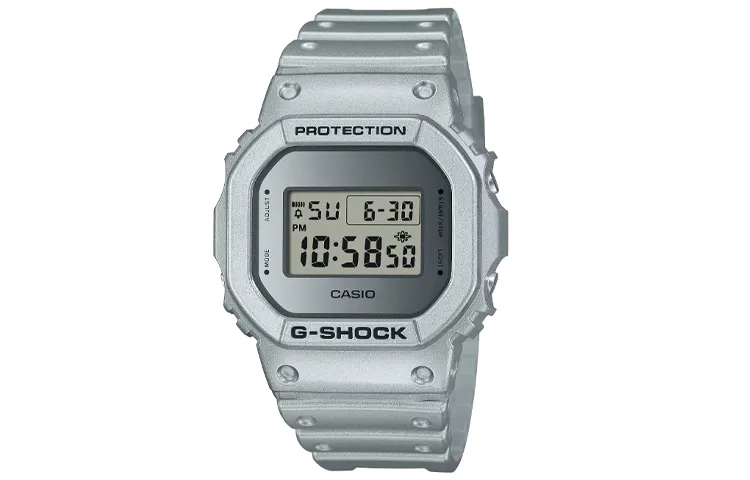 CASIO Unisex G-SQUAD Series Silver Watch DW-5600FF-8JF