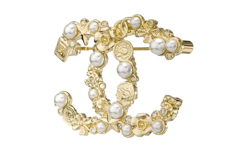 CHANEL Chanel, perfume, golden brooch pearl, with your logo imprint, four-leaf clover
