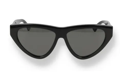 GUCCI Cat Eye Frame Sunglasses