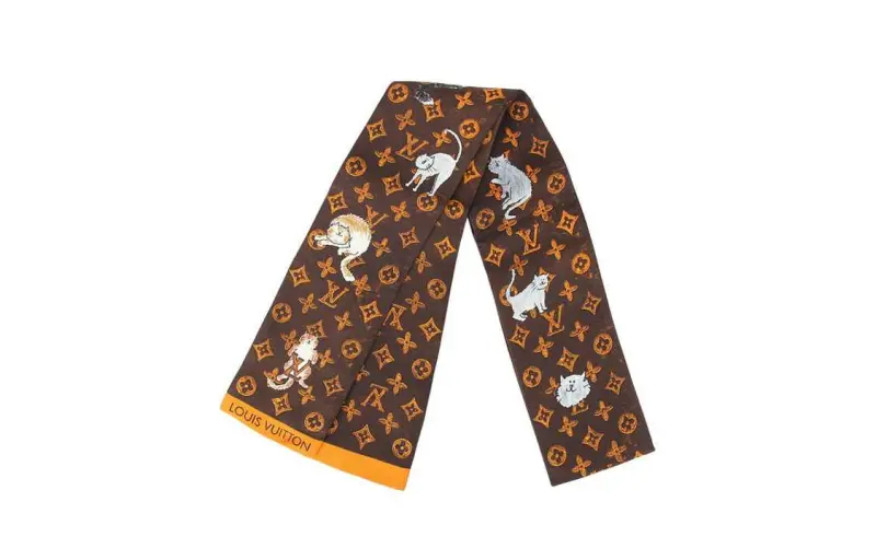 LOUIS VUITTON 2018 Printed Silk Scarf