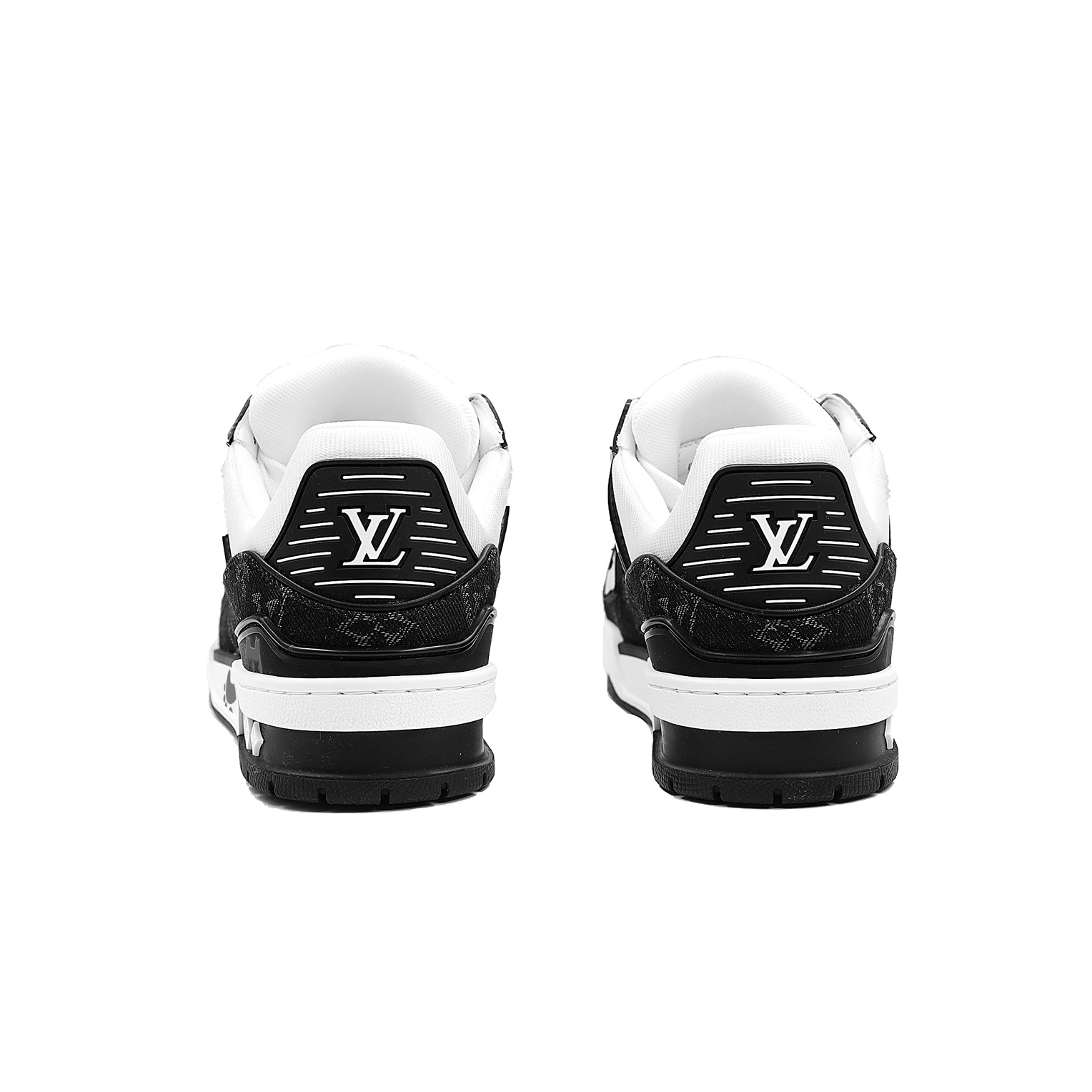 LOUIS VUITTON Panda, Kitten Cow Leather Low top Skateboard Shoes Unisex Black White