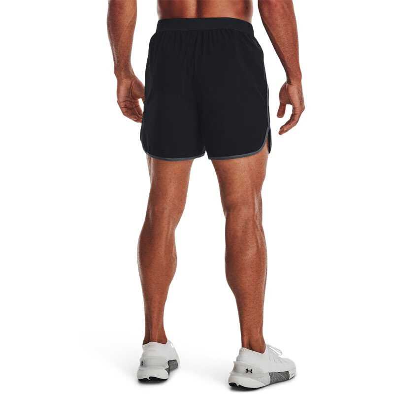 Under Armour Sports Shorts Men’s Black Moderate