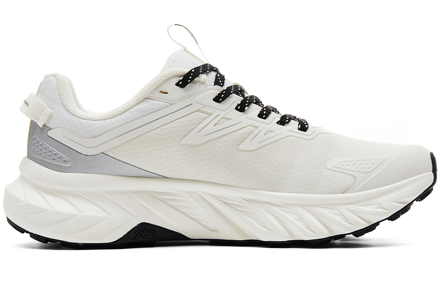 PEAK Fabric Slip Resistant Abrasion Resistant Low top Trail Running Shoes Women’s Ivory