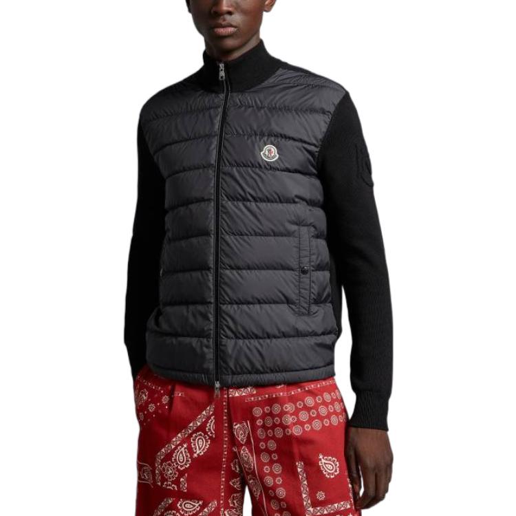 Moncler FW22  Logo   