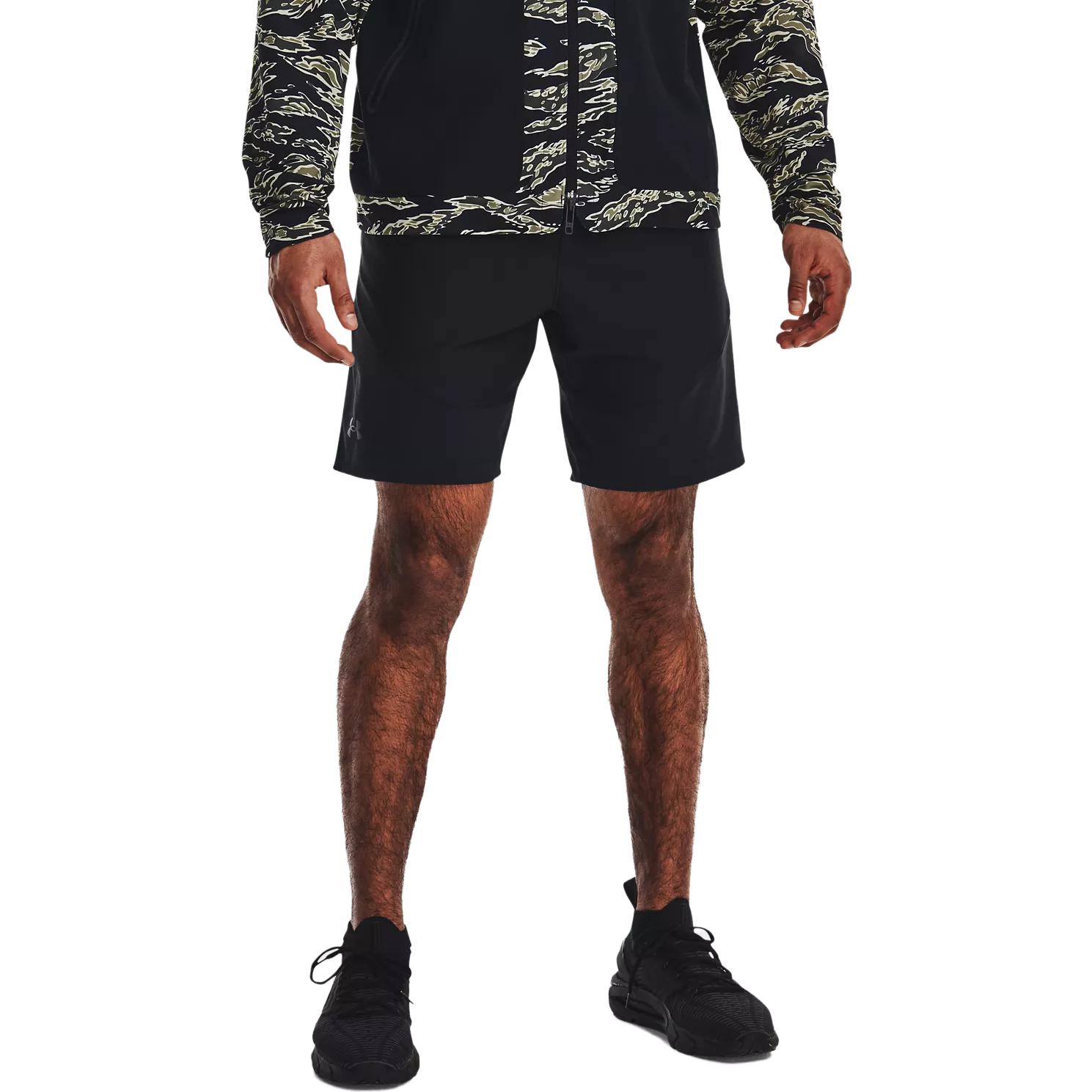 Under Armour Sports Shorts Men’s Black Moderate