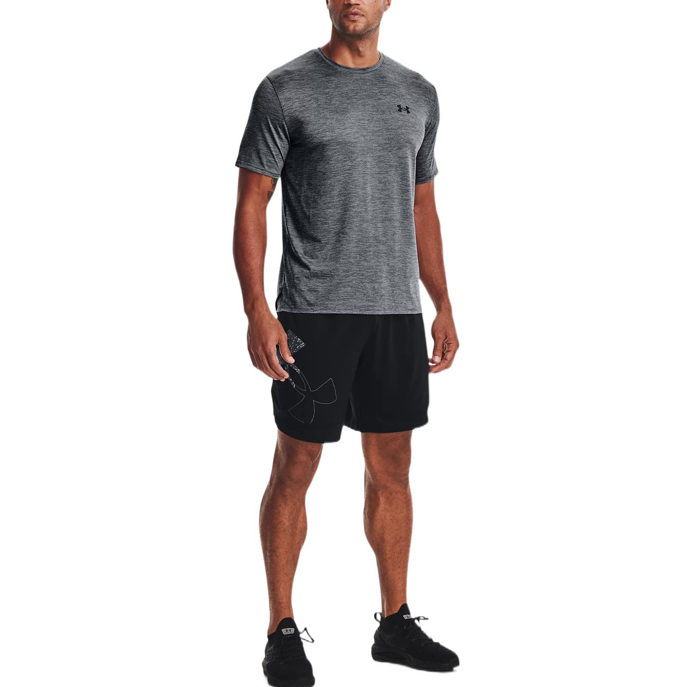 Under Armour Shorts Men’s Black