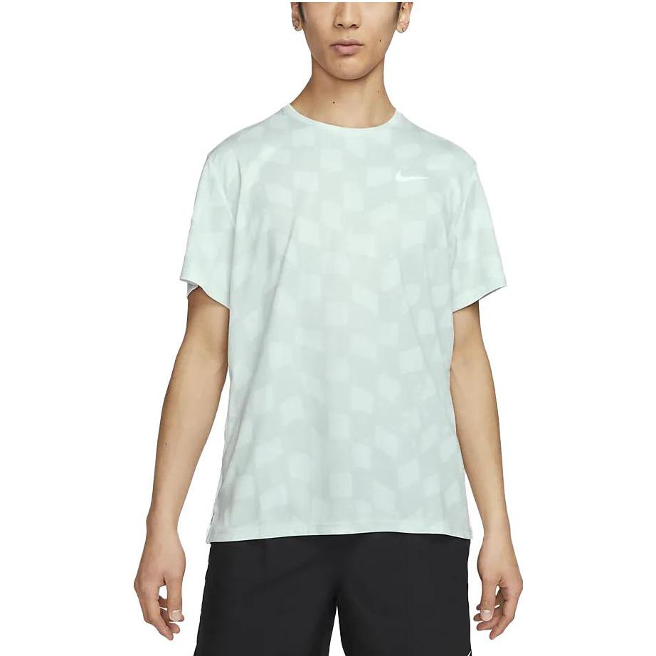 Nike Running T Shirt Men’s Light Green