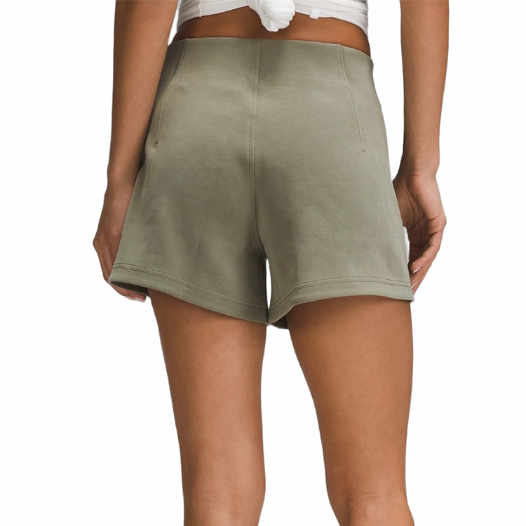 Lululemon Softstreme Sports Shorts Women’s Army Green
