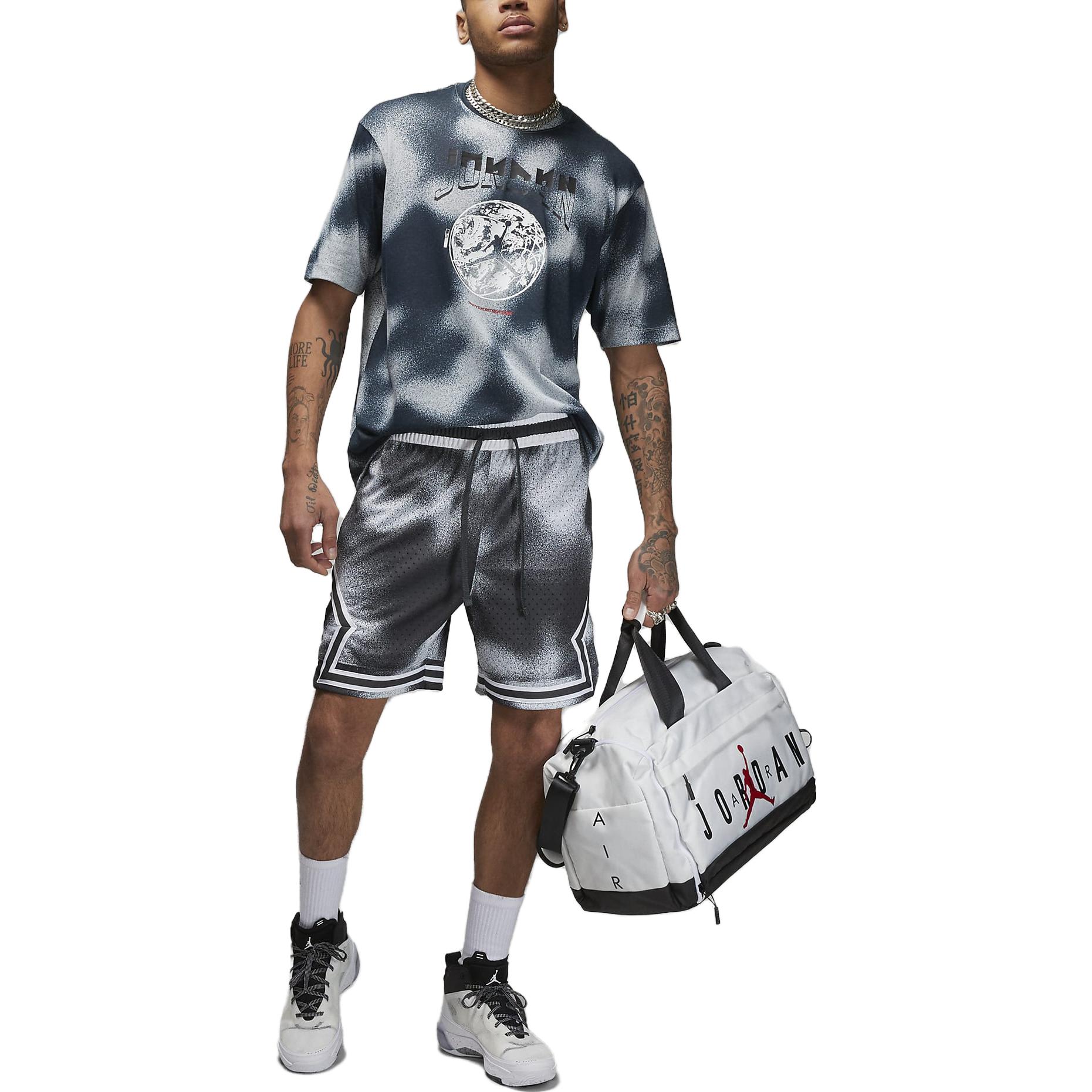Jordan Sports Shorts Men’s Black Moderate