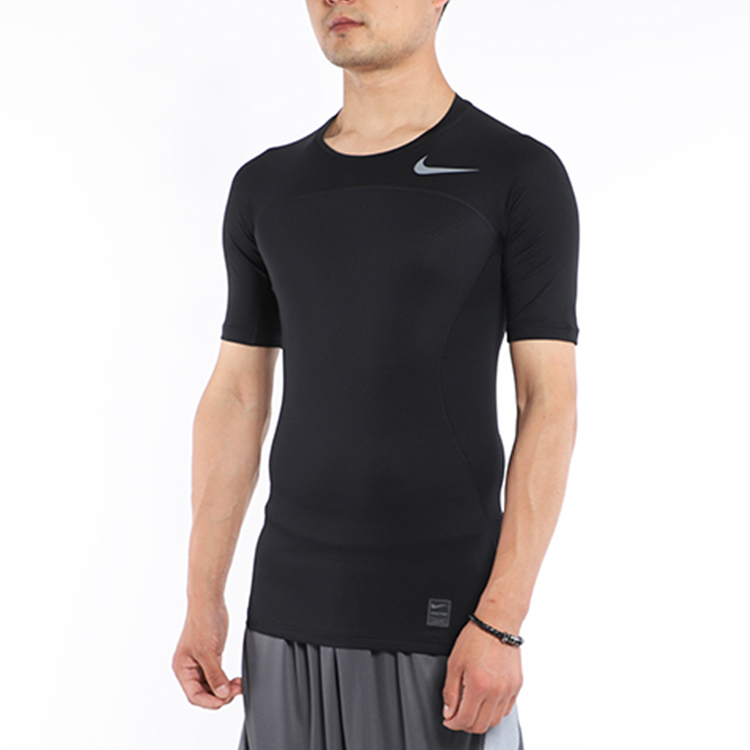 Nike Fitness Clothing Men’s Black Moderate