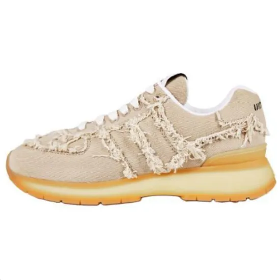 MIU MIU Low-Top Casual Shoes Women's Beige