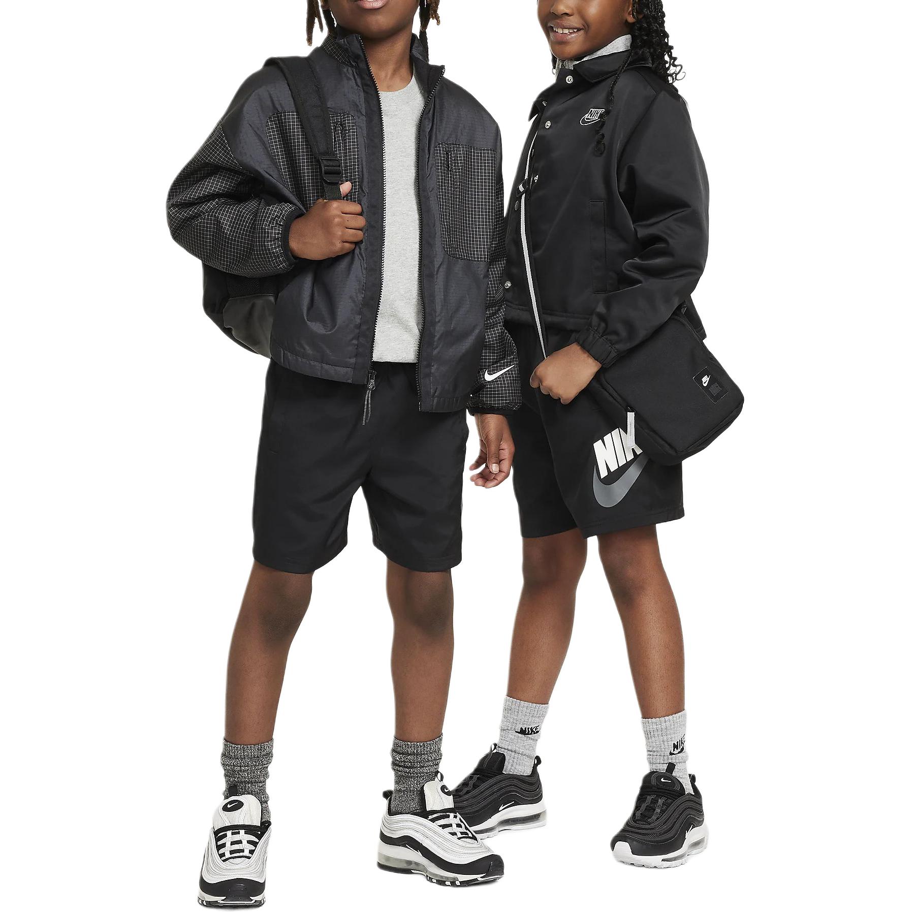 Шорты Nike Sportswear Woven Shorts (черные) — фото 2