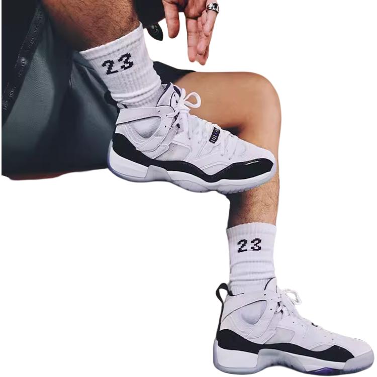 Jordan Knee High Socks All Unisex White Couple’s