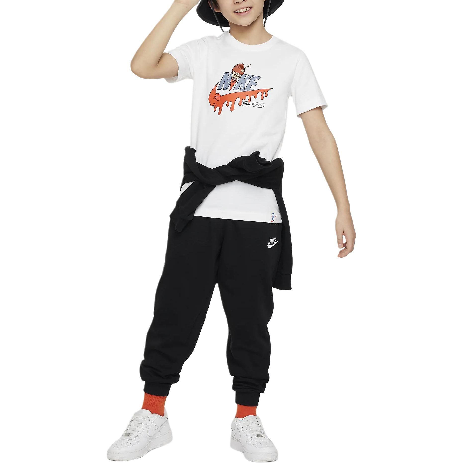 Футболка Nike Sportswear Logo (белая) — фото 3