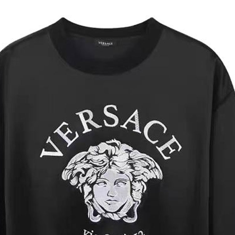 Женская худи Versace (черная) — фото 4