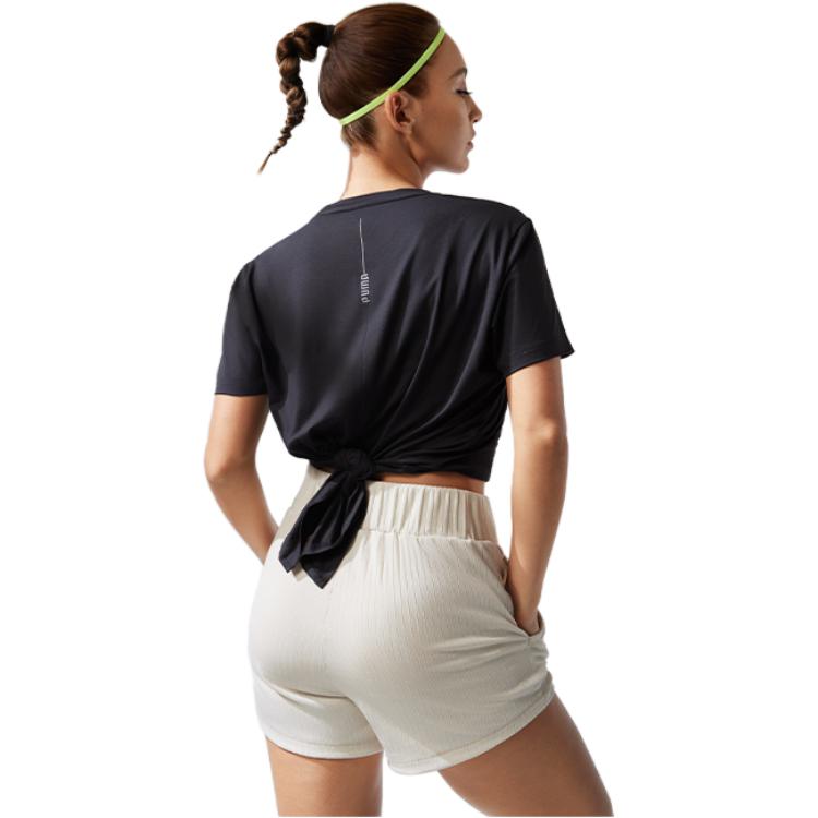 PUMA Sports Shorts Women’s Snow White Moderate Knitted Shorts