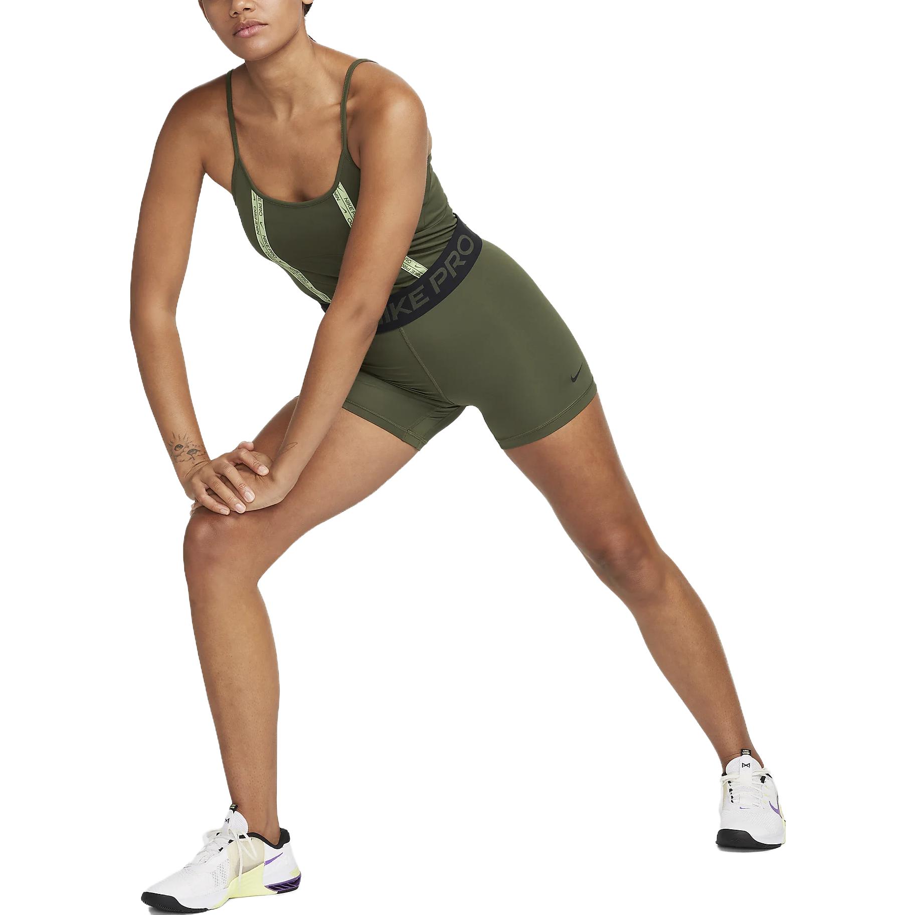 Nike Sports Shorts Women’s Green Moderate Knitted Shorts