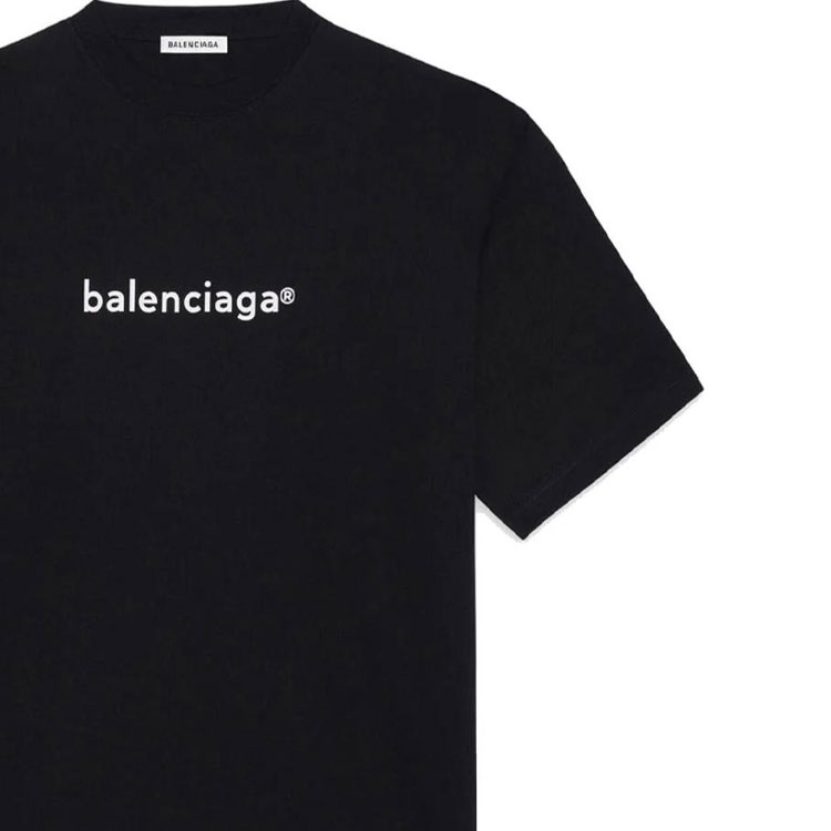 Женская футболка Balenciaga с буквенным принтом (черная) — фото 5
