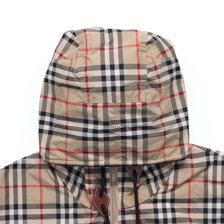 Женская куртка Burberry Vintage SS21 (бежевая) — фото 2