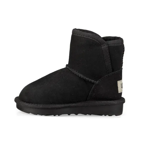UGG Kids" Boots Grade School