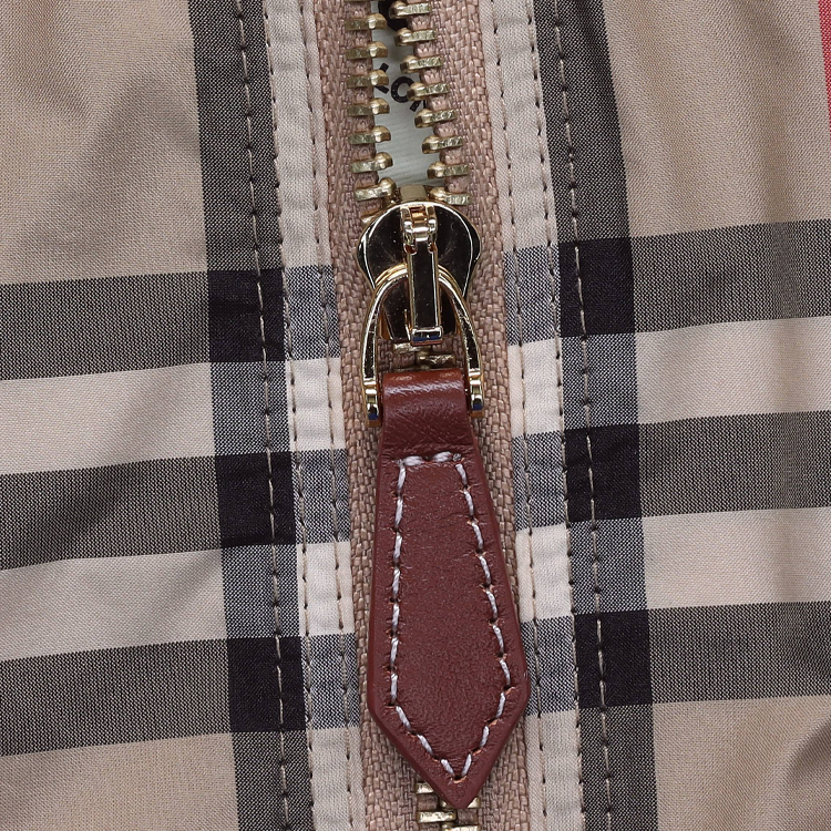 Женская куртка Burberry Vintage SS21 (бежевая) — фото 8